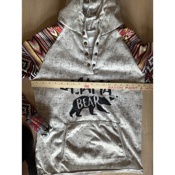 Mama Bear Hoodie Sweatshirt Women’s Size Medium Lightweight See Measurements - Picture 6 of 9